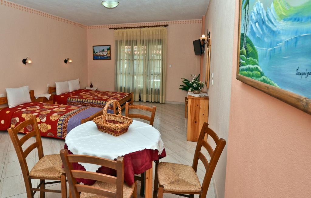 Aris Junior Studio & Apartments Neo Klima Zimmer foto